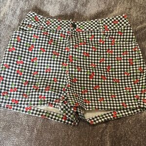 Bagatelle Black and White Gingham Cherry Print Shorts 12